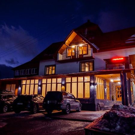 Гуцульська Світлиця Otel Bukovel Dış mekan fotoğraf