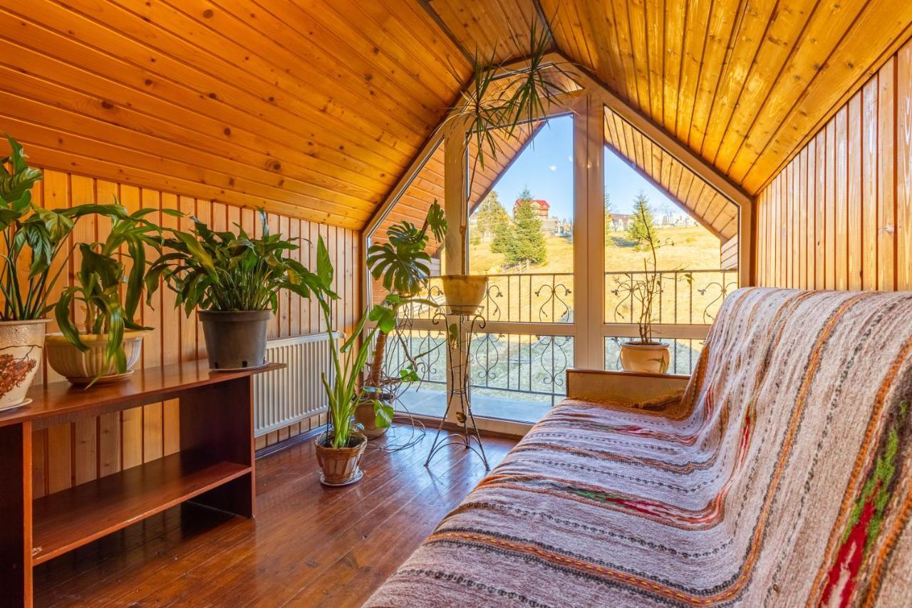 Гуцульська Світлиця Otel Bukovel Dış mekan fotoğraf