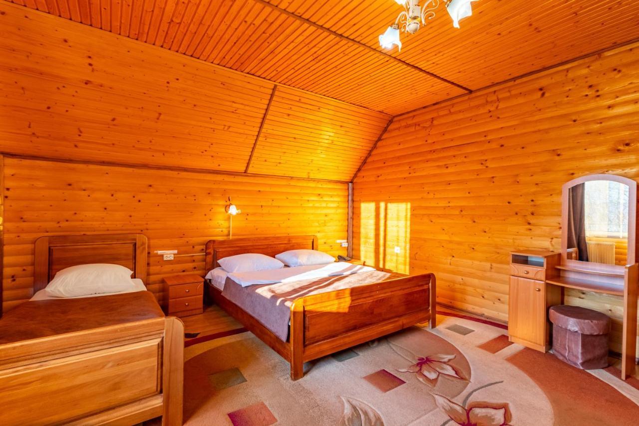 Гуцульська Світлиця Otel Bukovel Dış mekan fotoğraf