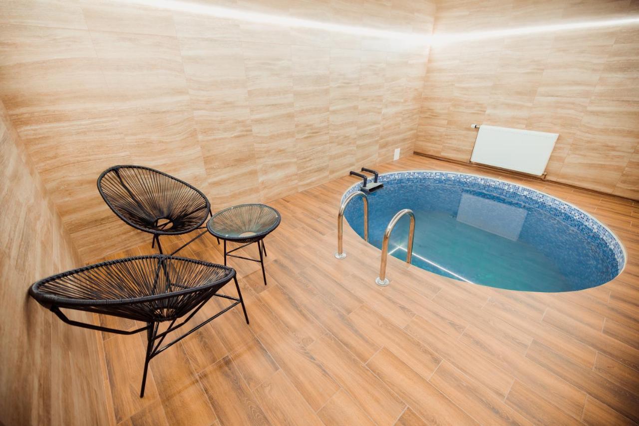 Гуцульська Світлиця Otel Bukovel Dış mekan fotoğraf